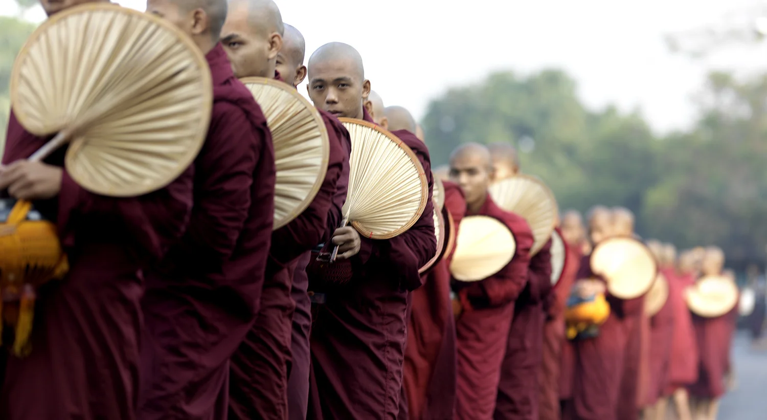 Monks in Yangon_0011.jpg