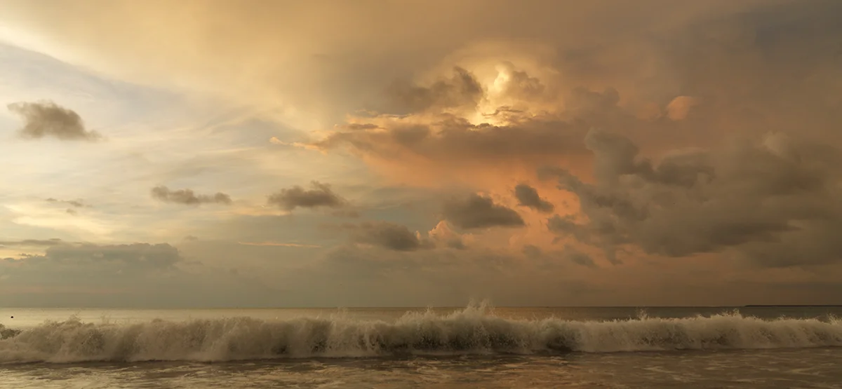 Jimbaran Beach Sundown_0015.jpg