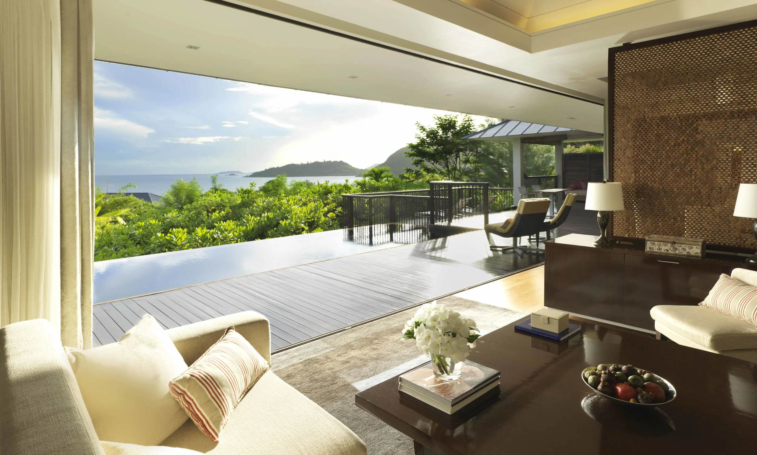 Villa View, Raffles