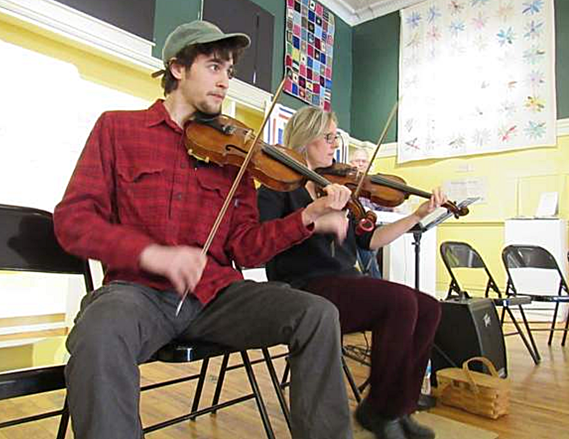 Reel du Pendu (Watertown Daily Times)