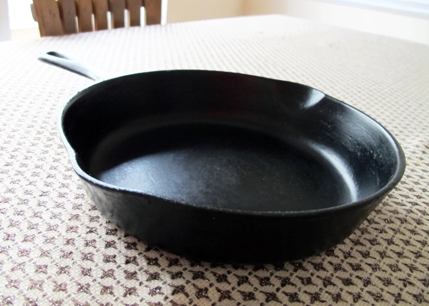 how to season a cast iron skillet — Tag & Tibby Design