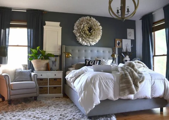 Peppercorn was recently used in a bedroom makeover at the Nesting Place. I like how she threw in whites and lighter grays to keep the space bright.