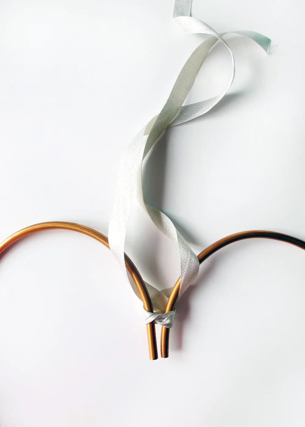 Copper Heart Wreath DIY — Tag & Tibby Design