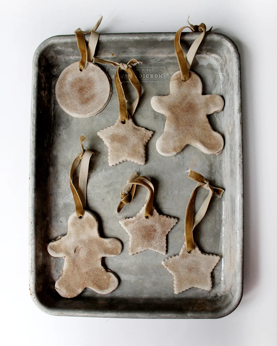 Salt Dough Ornaments With Cinnamon & Maple Ginger Tea — Tag & Tibby Design