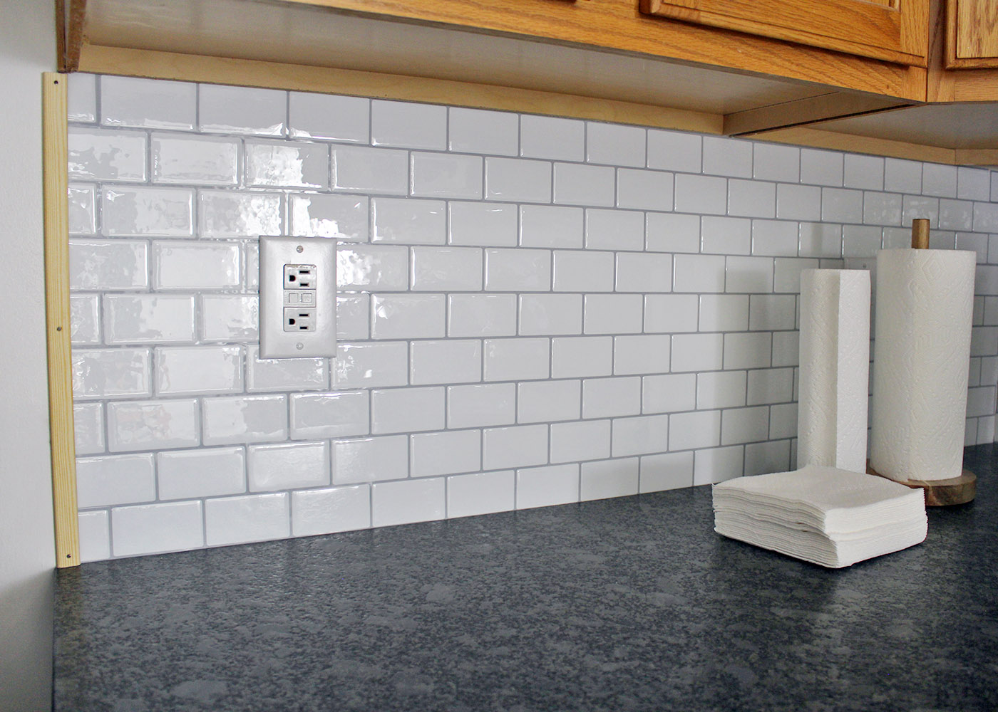 Peel And Stick Subway Tile Kitchen Backsplash Things In The Kitchen