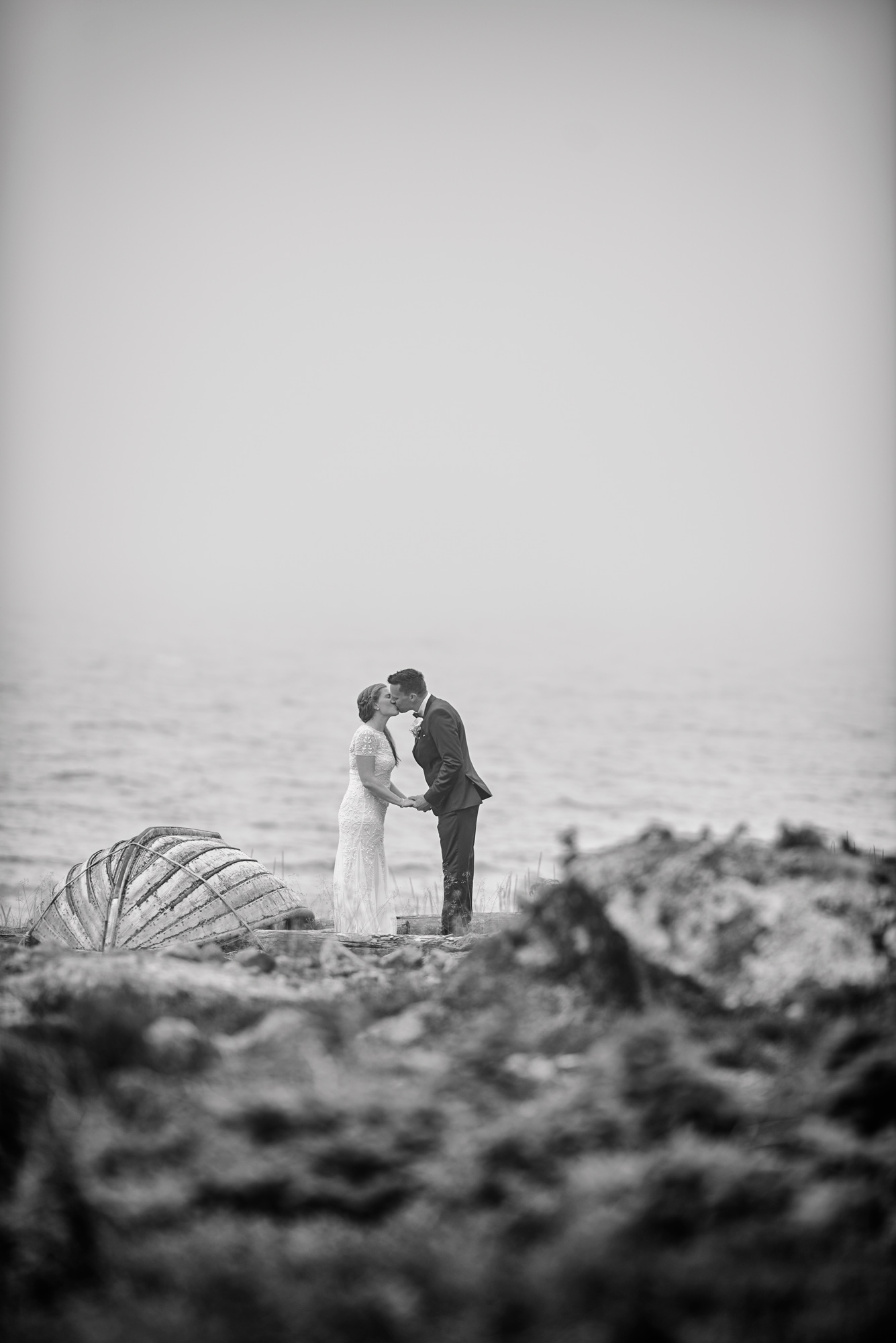 Wedding on Island foggy and nice!