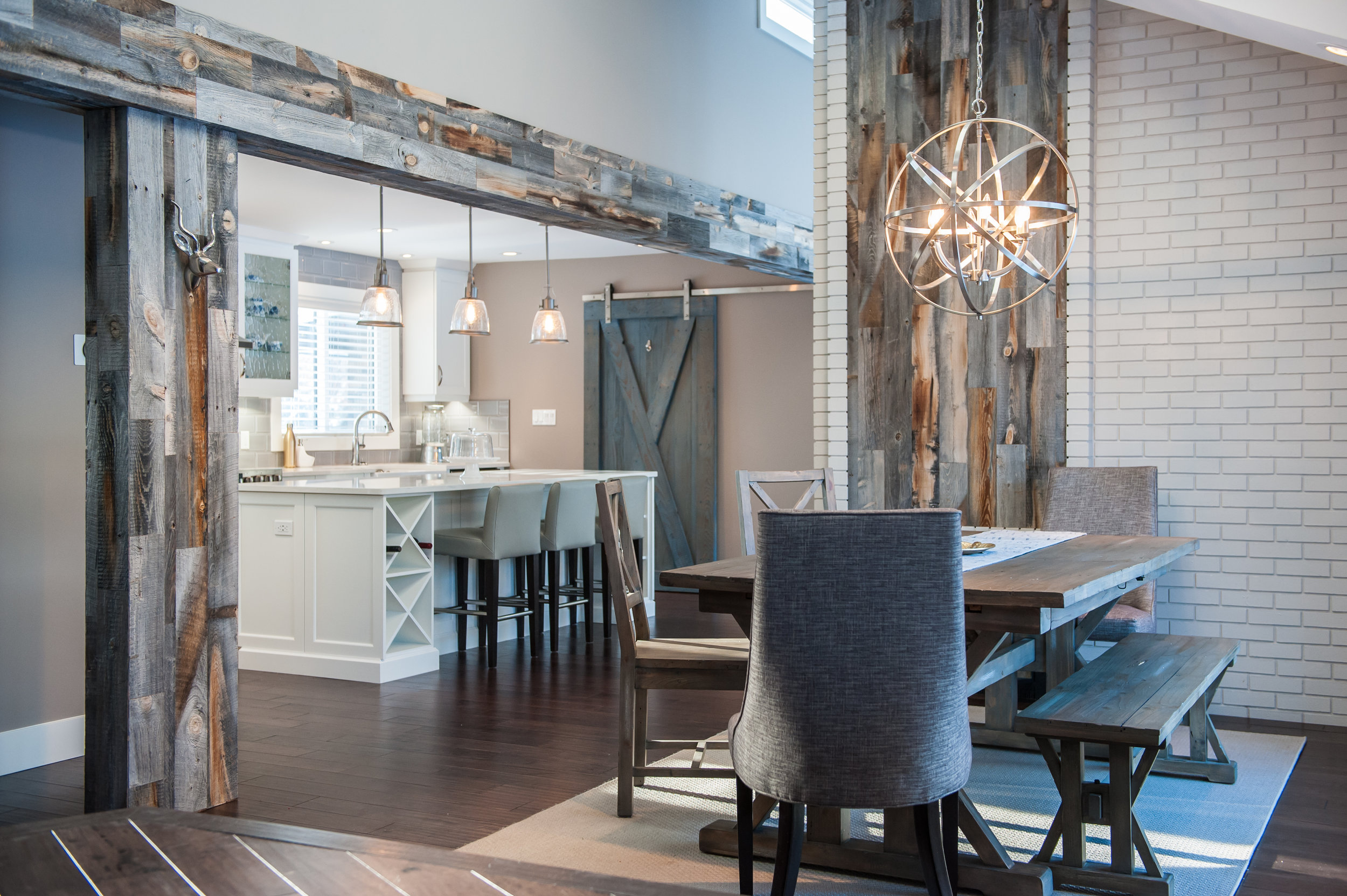 Diamond Contracting & Revolving Rooms Interior Design