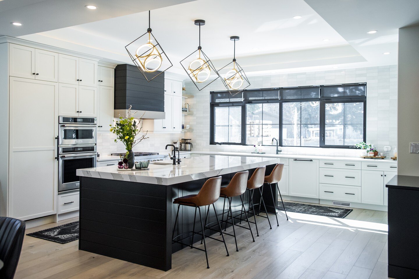 Hope you all had a refreshing long weekend! 🌷
-
#yegdesign #yeghomes #dreamhome #dreamkitchen #kitchendesign #yeg #yeghomes #loveit #kitchenrenovation #yegrenovation #yegreno #yegkitchen #wow #kitchenisland #cabinetdesign