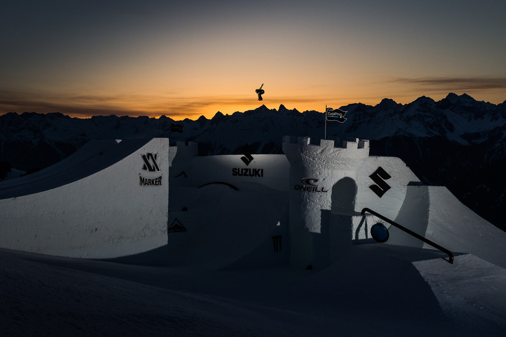 NIGHT SHOOT IN AUSTRIA BY KLAUS POLZER