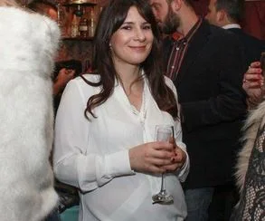 carla.jpg