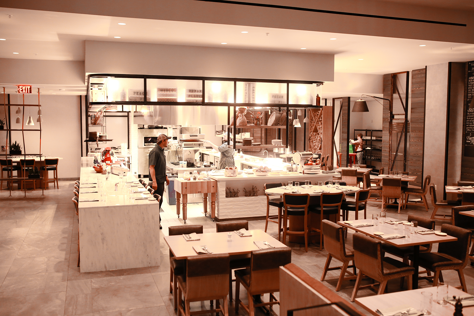 Another great addition is Stoke Kitchen. The Stoke is a beautiful and modern style restaurant led by executive chef Chris Coleman with a strong focus on the local community, sourcing locally grown produce. Everything is made from scratch and in-house.The result is fresh and delicious meals for a farm to table experience.