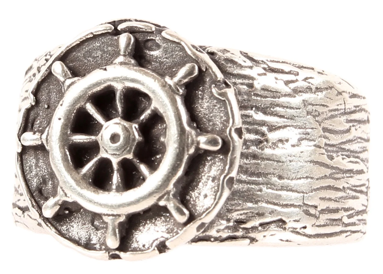 HelmStreet_Helm_Ring_Silver_CU1.jpg
