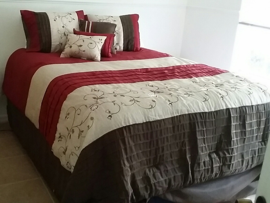 queen size bed