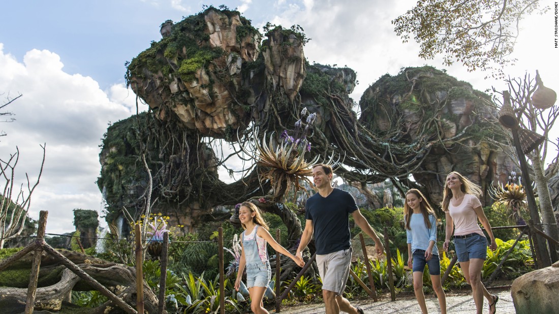 170524121237-01-disney-animal-kingdom-pandora-world-of-avatar-super-169.jpg