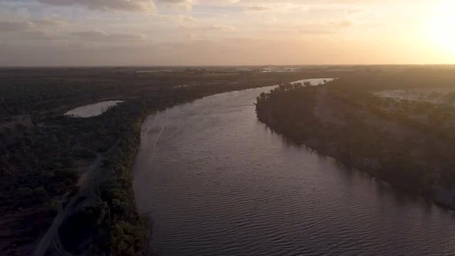 Forest Fire Management Victoria: Mallee region indigenous crew yarn