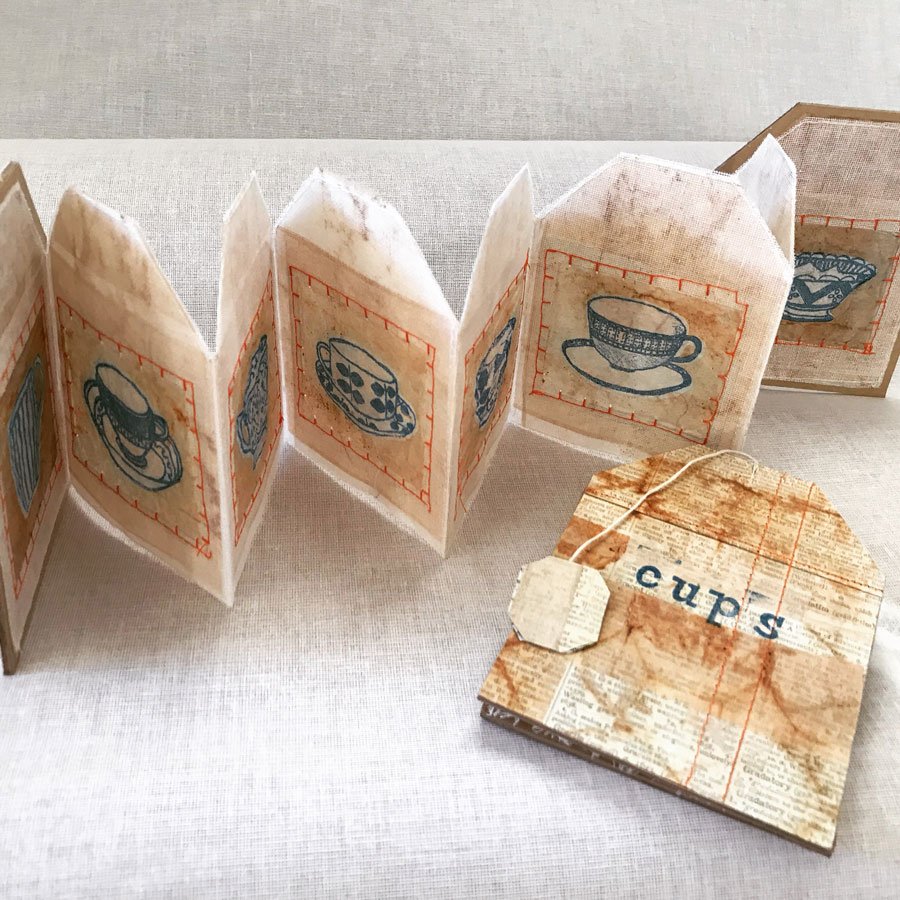 "Cups" Accordion Book