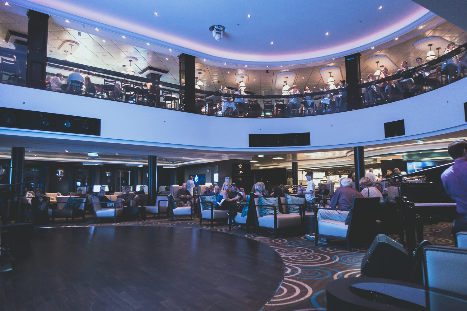 norwegian-getaway-cruise-entertainment.jpg