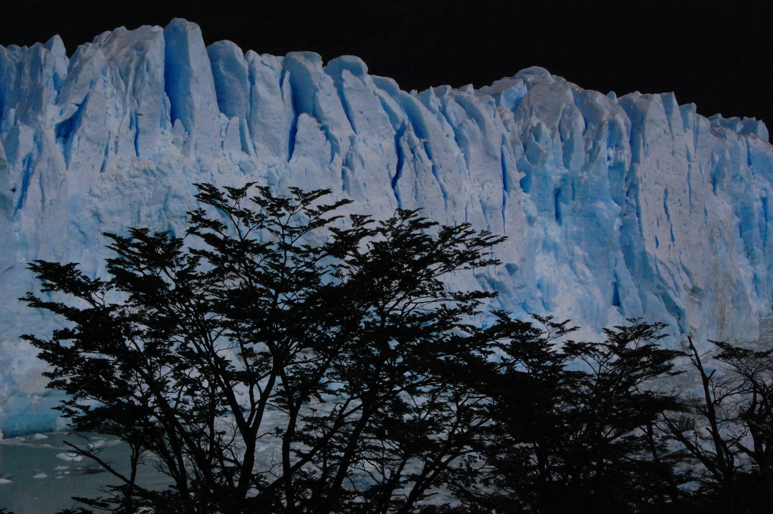 5 Argentina - Glacier 2.JPG