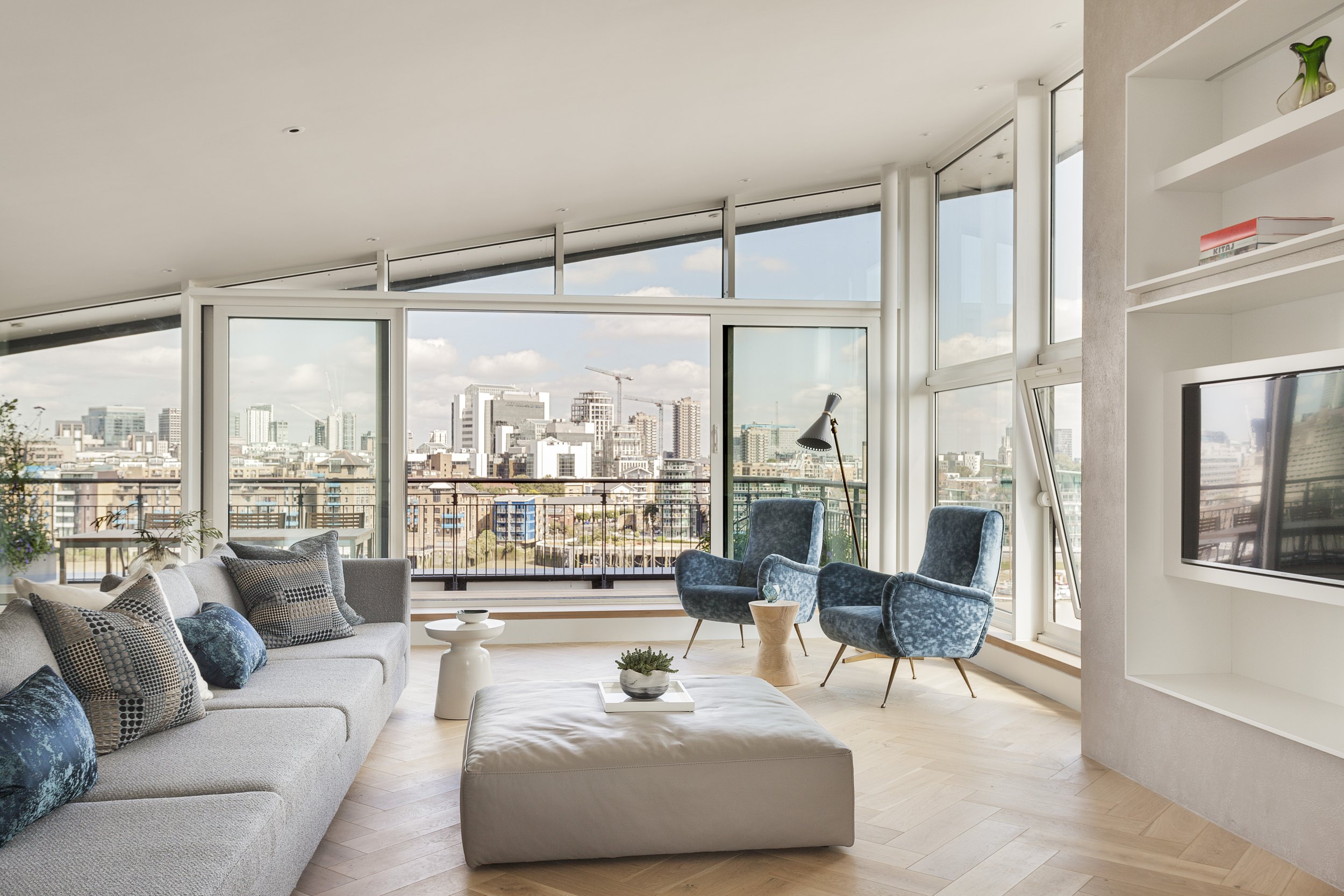 London Modern Apartment