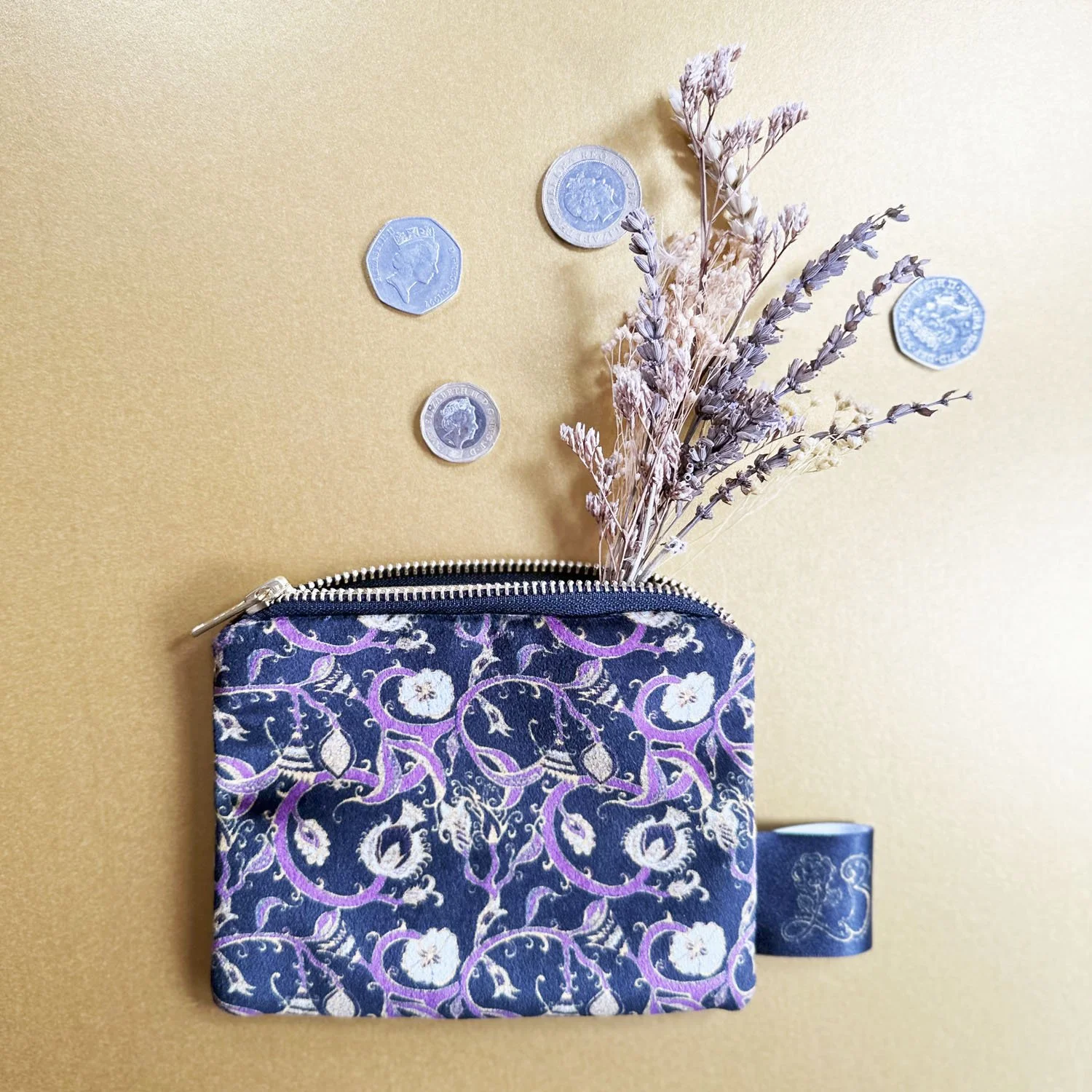 1500 coin purse.jpg