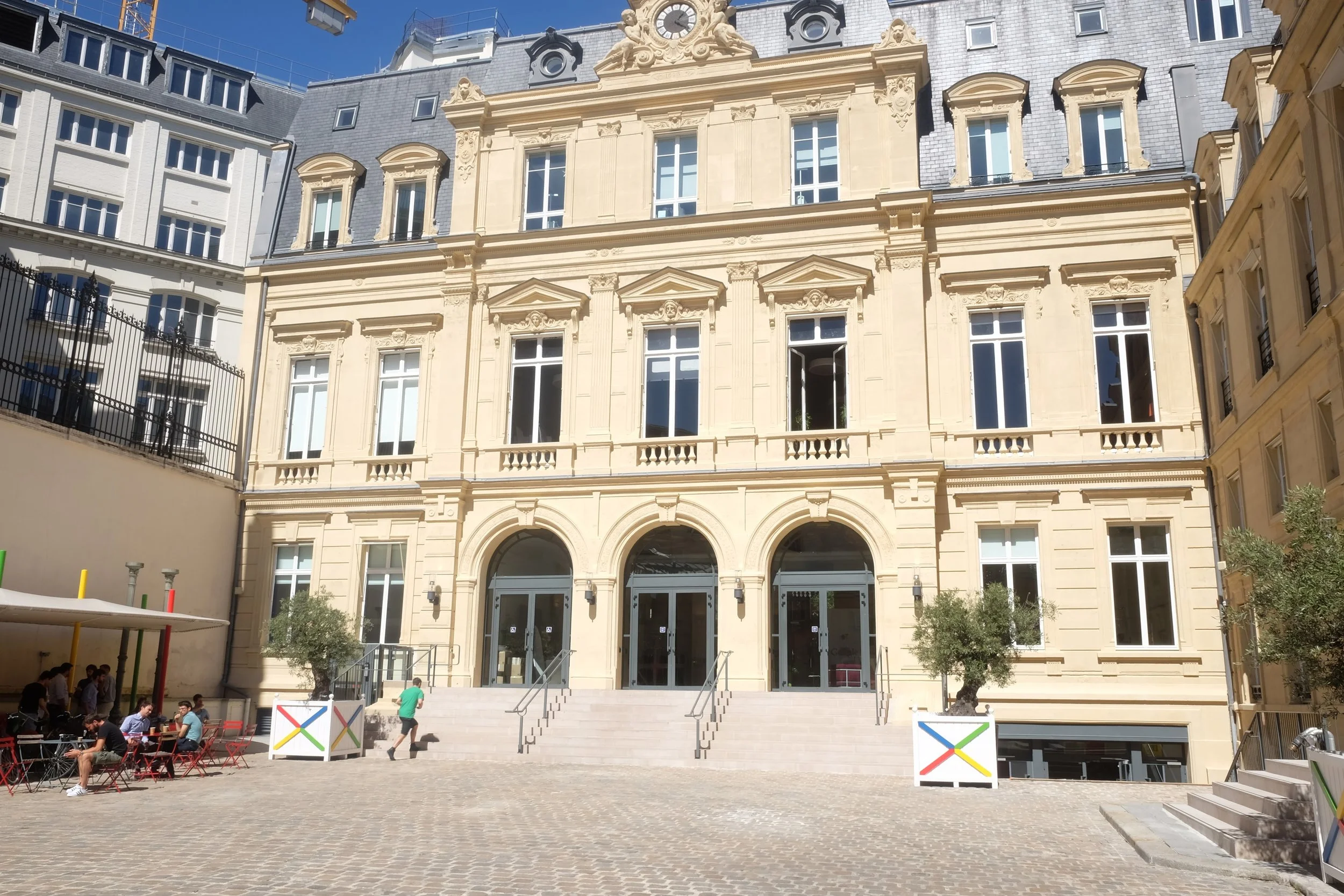 Google Cultural Institute Paris
