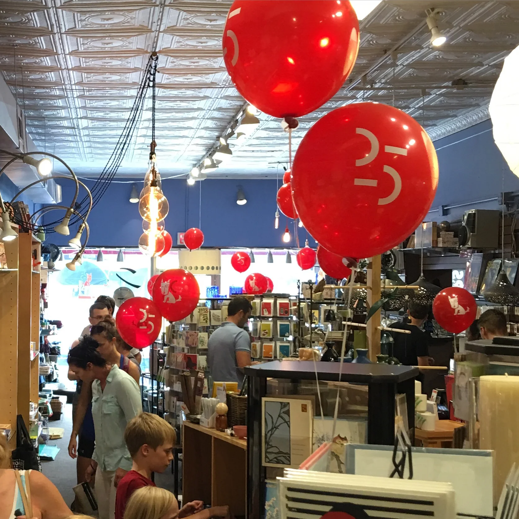 Mongrel Celebrates 25 Years in Carytown
