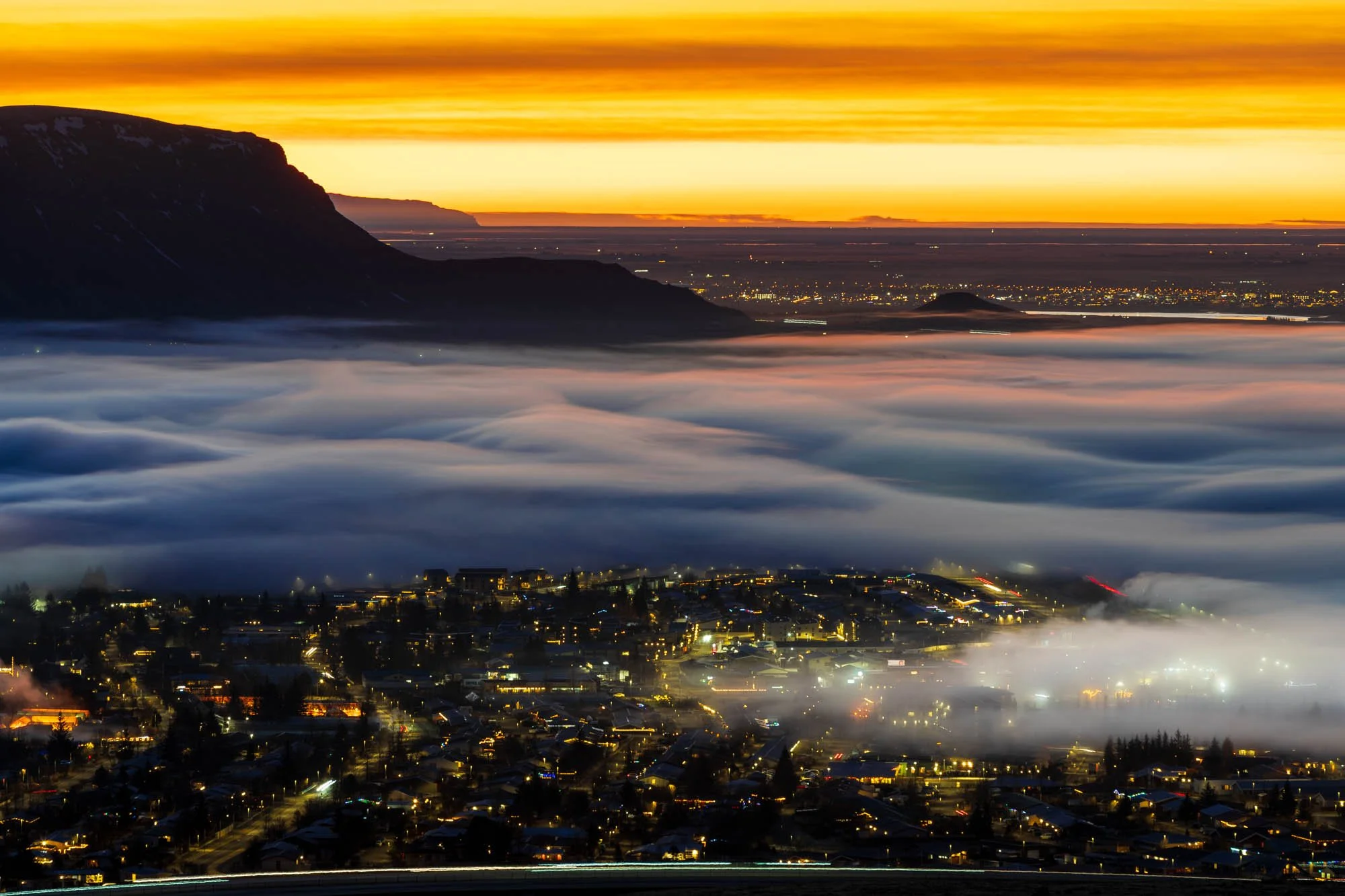 Fog Sitting Low Over the City - SIG01226.jpg