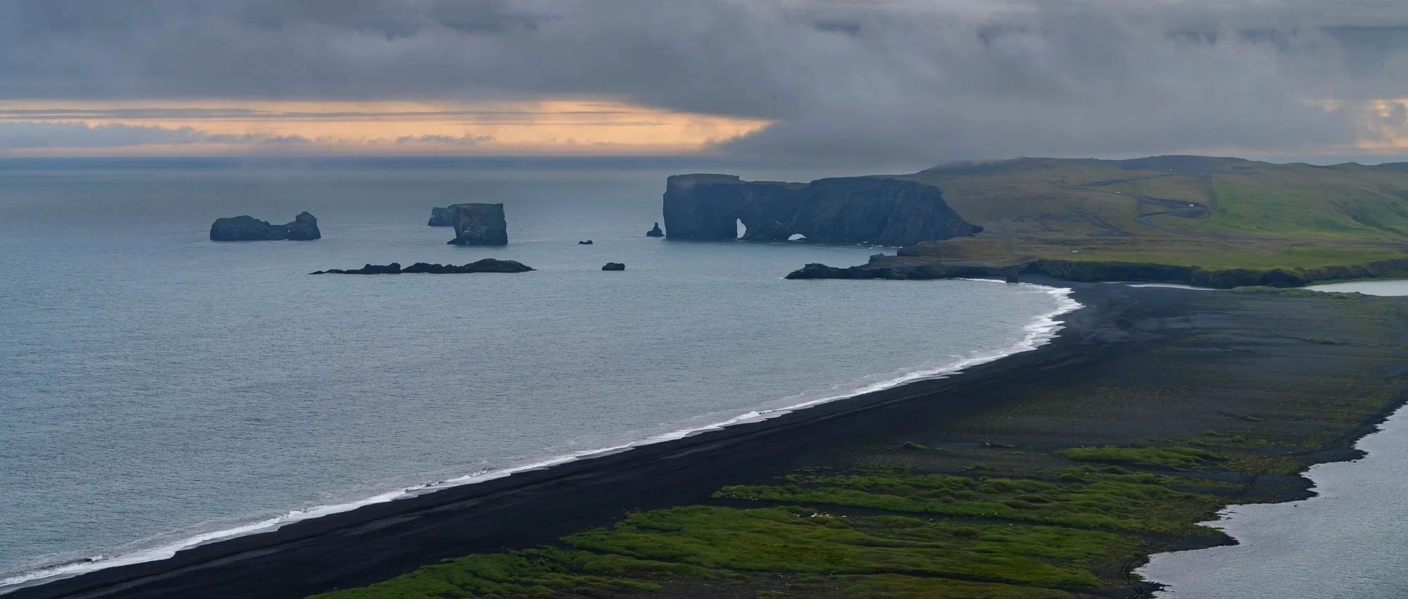 Reynisfjall and Reynisdrangar Coast.jpg