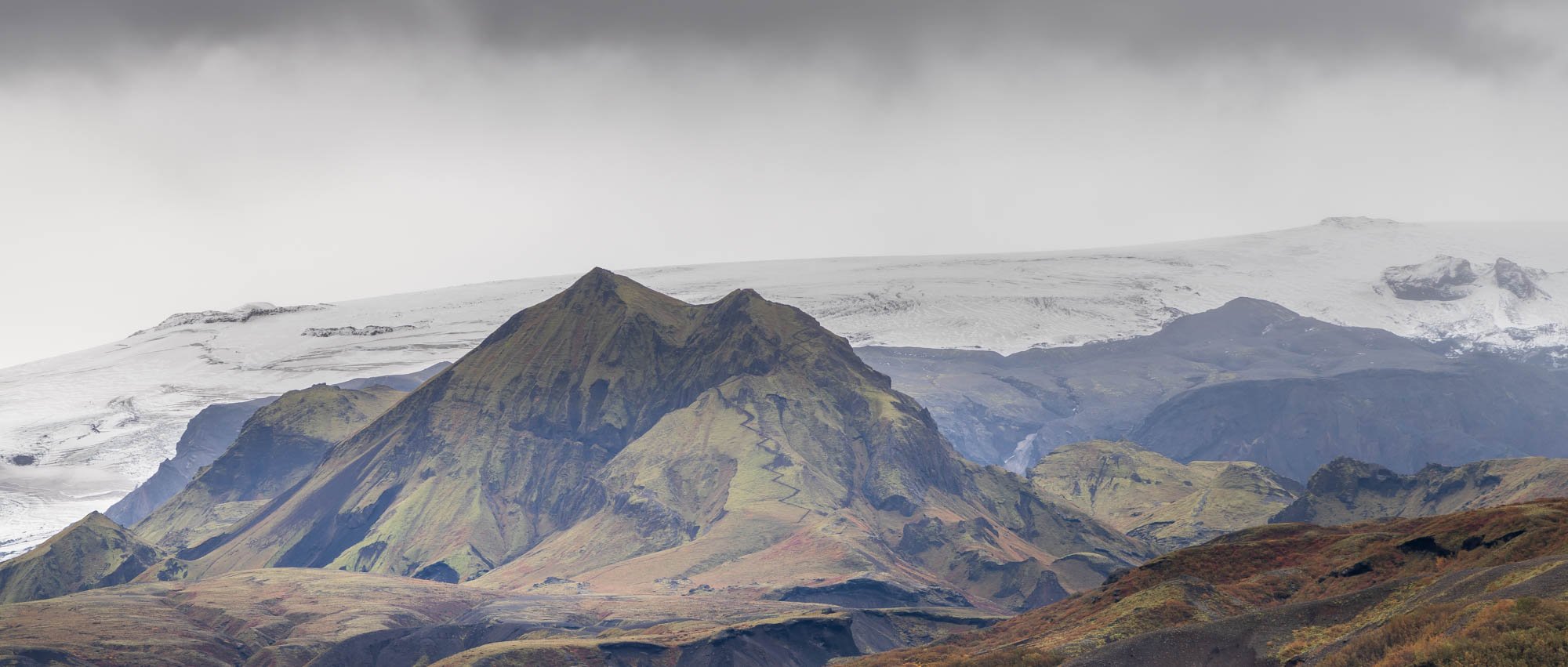 Emstruleið Mountain Landscape.jpg