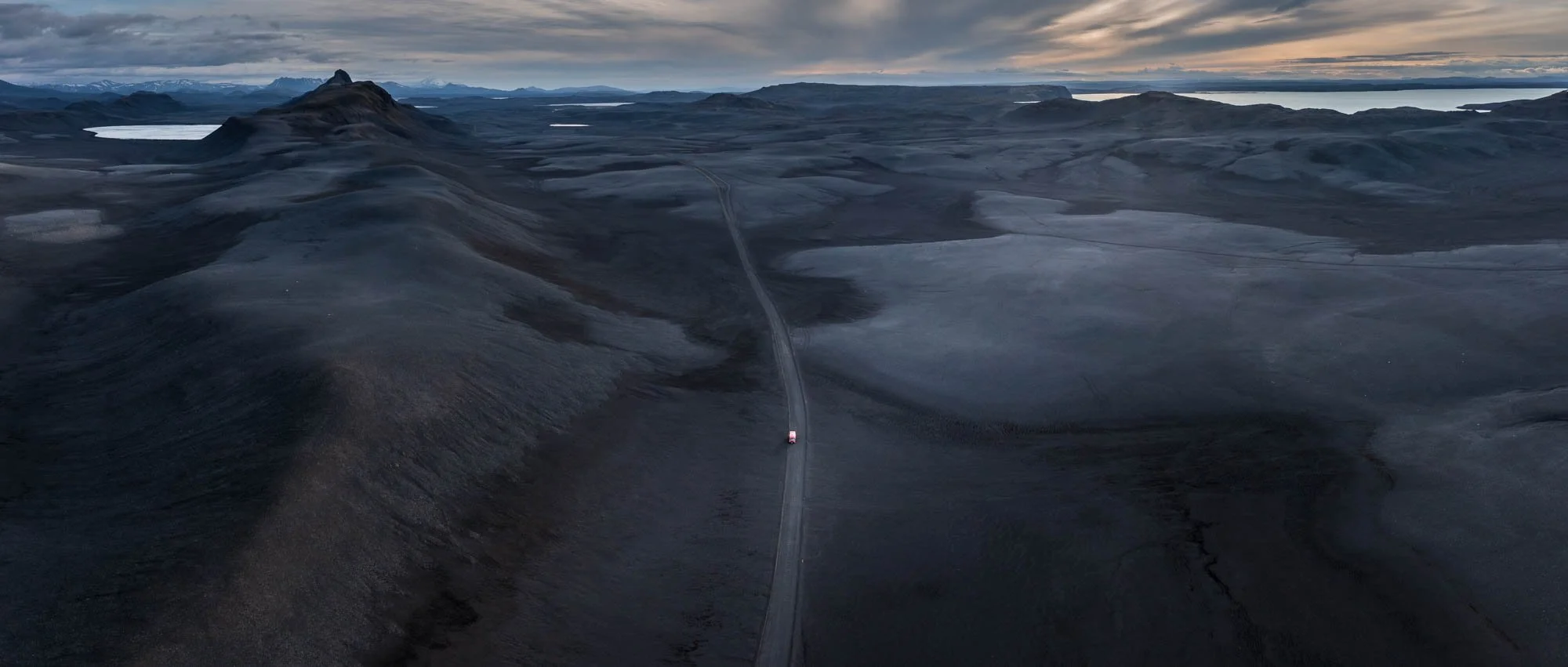 Highland Road Through Black Desert.jpg