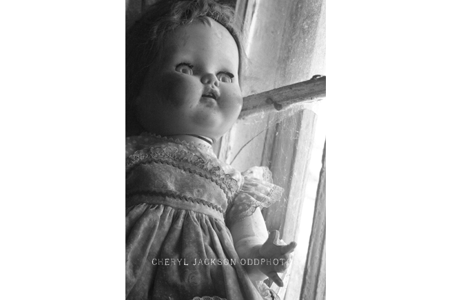 Doll – With a View