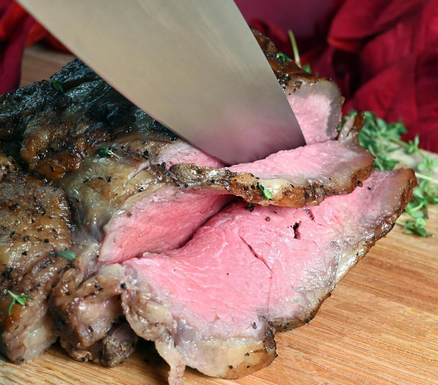 From succulent Roast Beef to comforting Shepherd&rsquo;s pie, we&rsquo;ve got you covered.

But wait, there&rsquo;s more! Top it off with a heavenly slice of Grandma&rsquo;s Classic Pecan Pie - the perfect finale to a delightful meal.

Don&rsquo;t mi