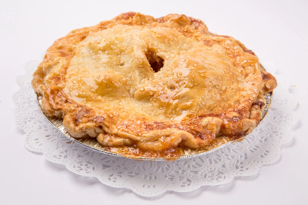 Double-Crust Pies Pies with a double crust include Apple; Apple Blueberry; Cherry; Apple Raspberry; Peach; Peach Blueberry; Peach Raspberry; Bumbleberry; and Mixed Berry