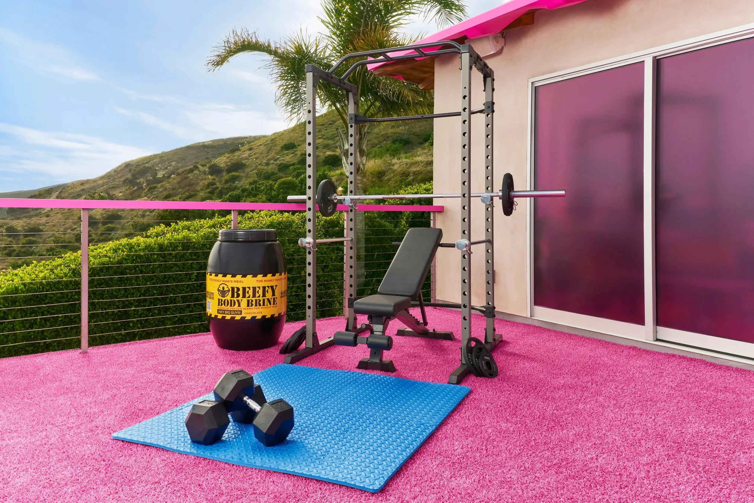 10-Kens-DreamHouse-Airbnb-Gym-Credit-Joyce-Lee.jpeg