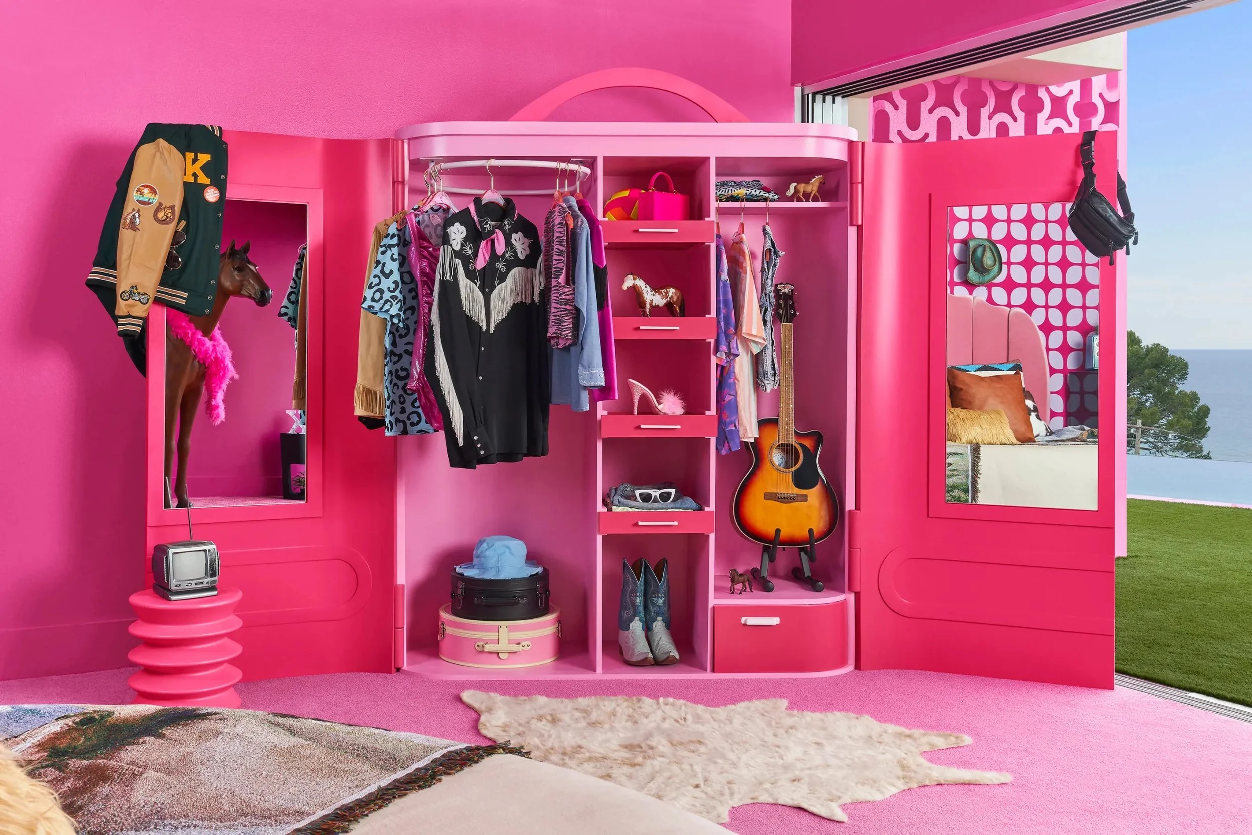 04-Kens-DreamHouse-Airbnb-Closet-Credit-Joyce-Lee.jpeg