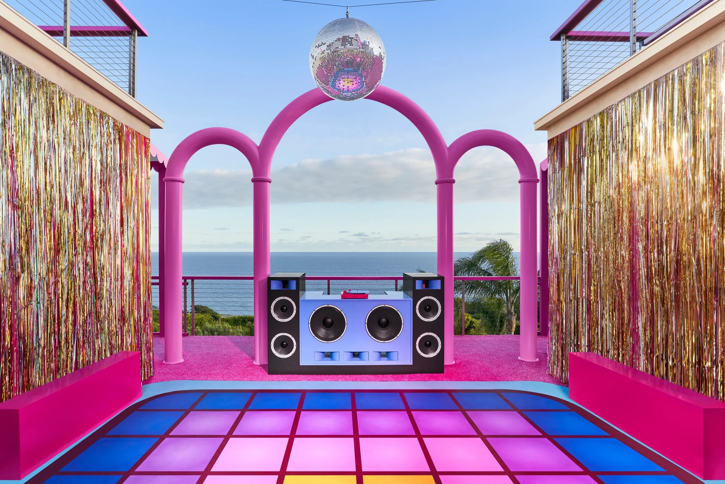 04-Kens-DreamHouse-Airbnb-Disco-Credit-Joyce-Lee.jpeg