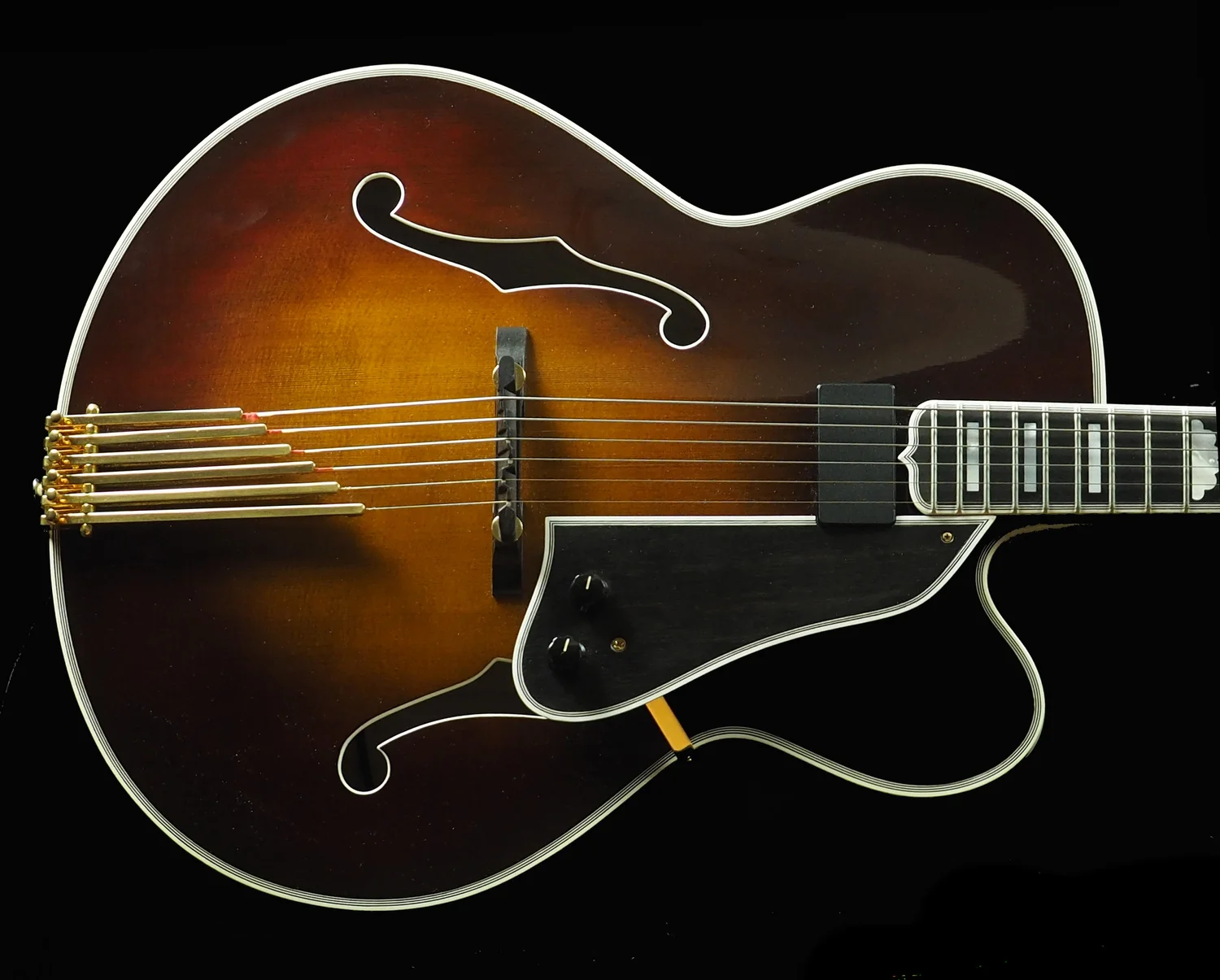 2011 Heritage Usa Golden Eagle Carved Jazz Archtop Mint Vwb 603 2yy5b Panther Guitars Discount On Line Guitar Sales