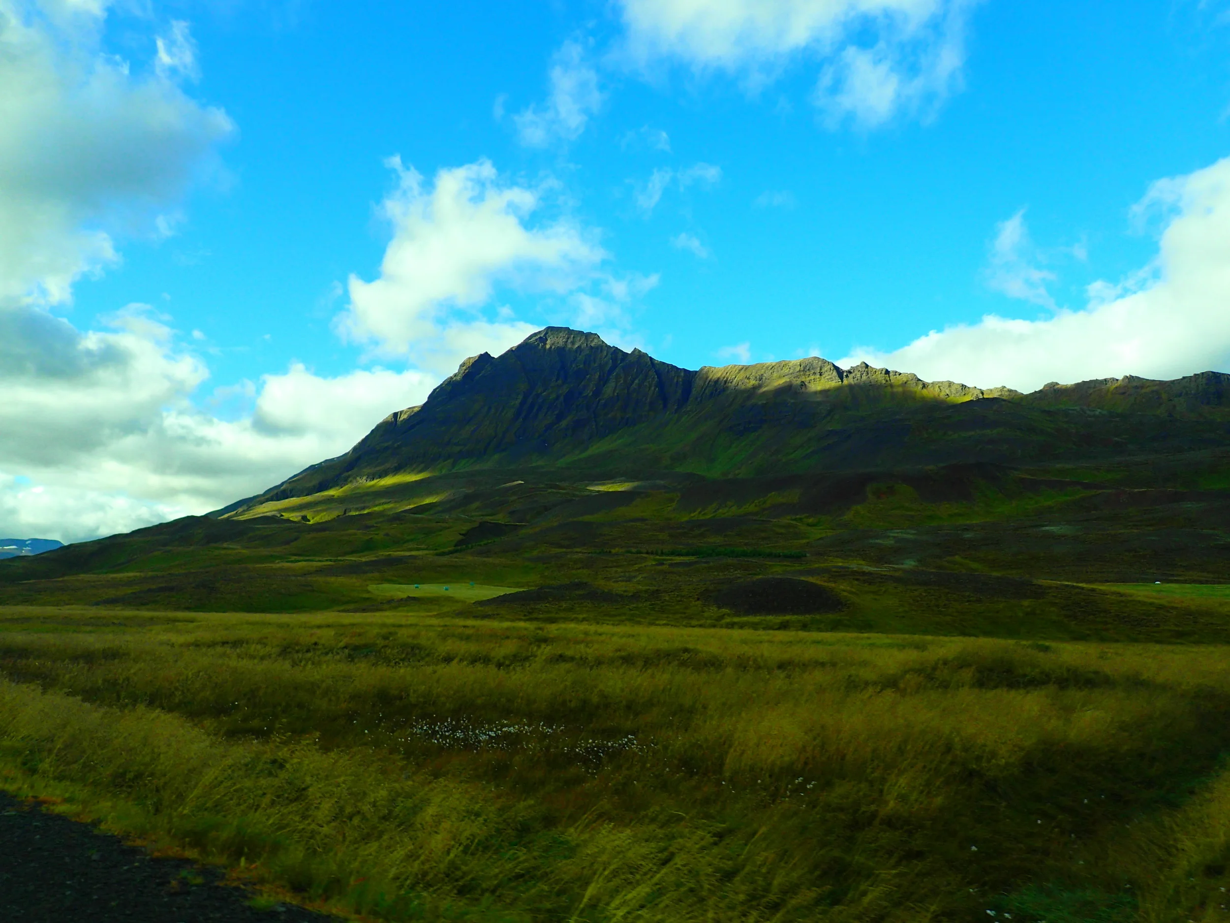 The Ring Road Trip: Pools and people from Akureyri to Borgarnes (Day 5-6)