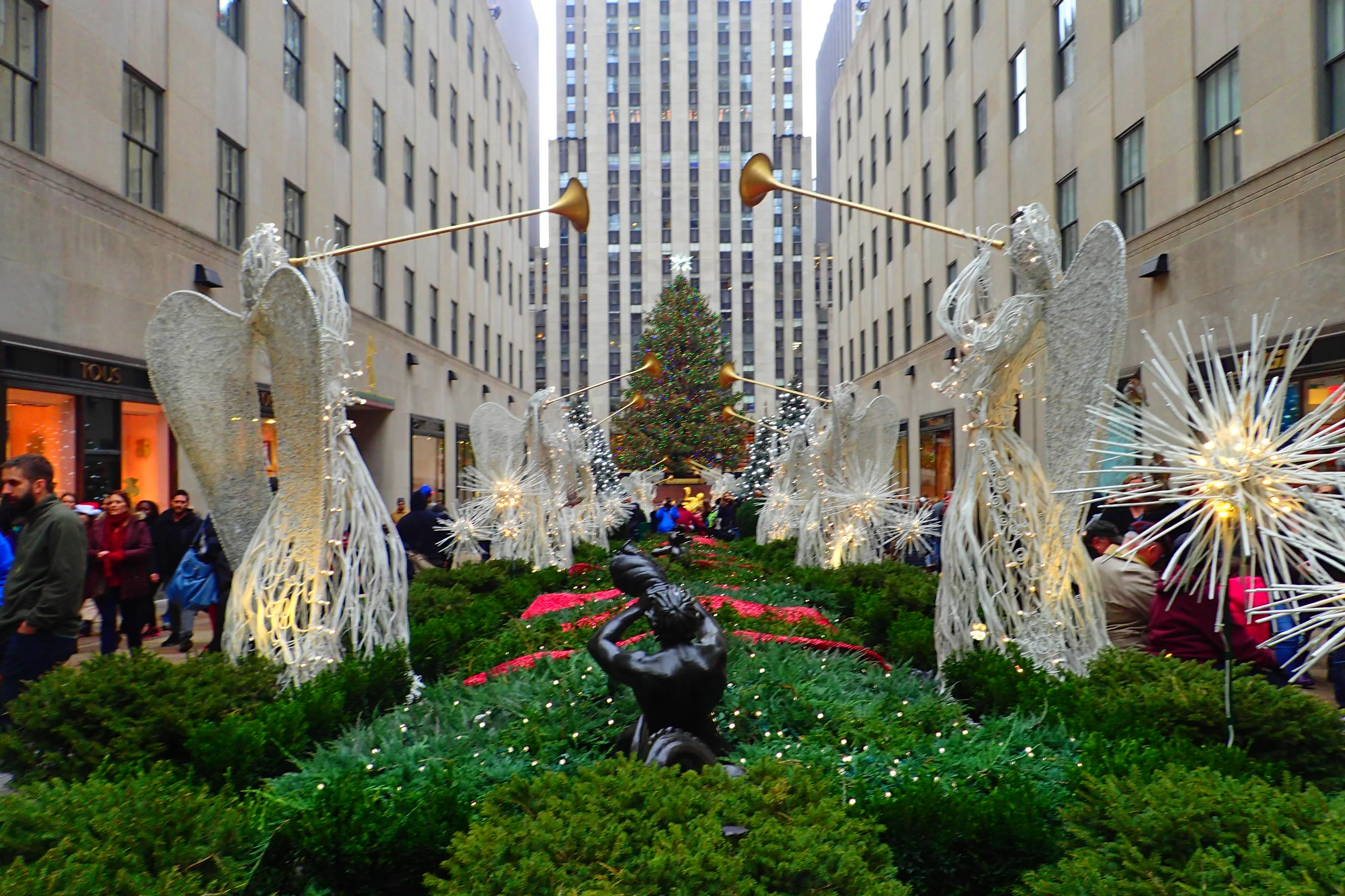 Christmas in New York: Sightseeing and upstate family traditions