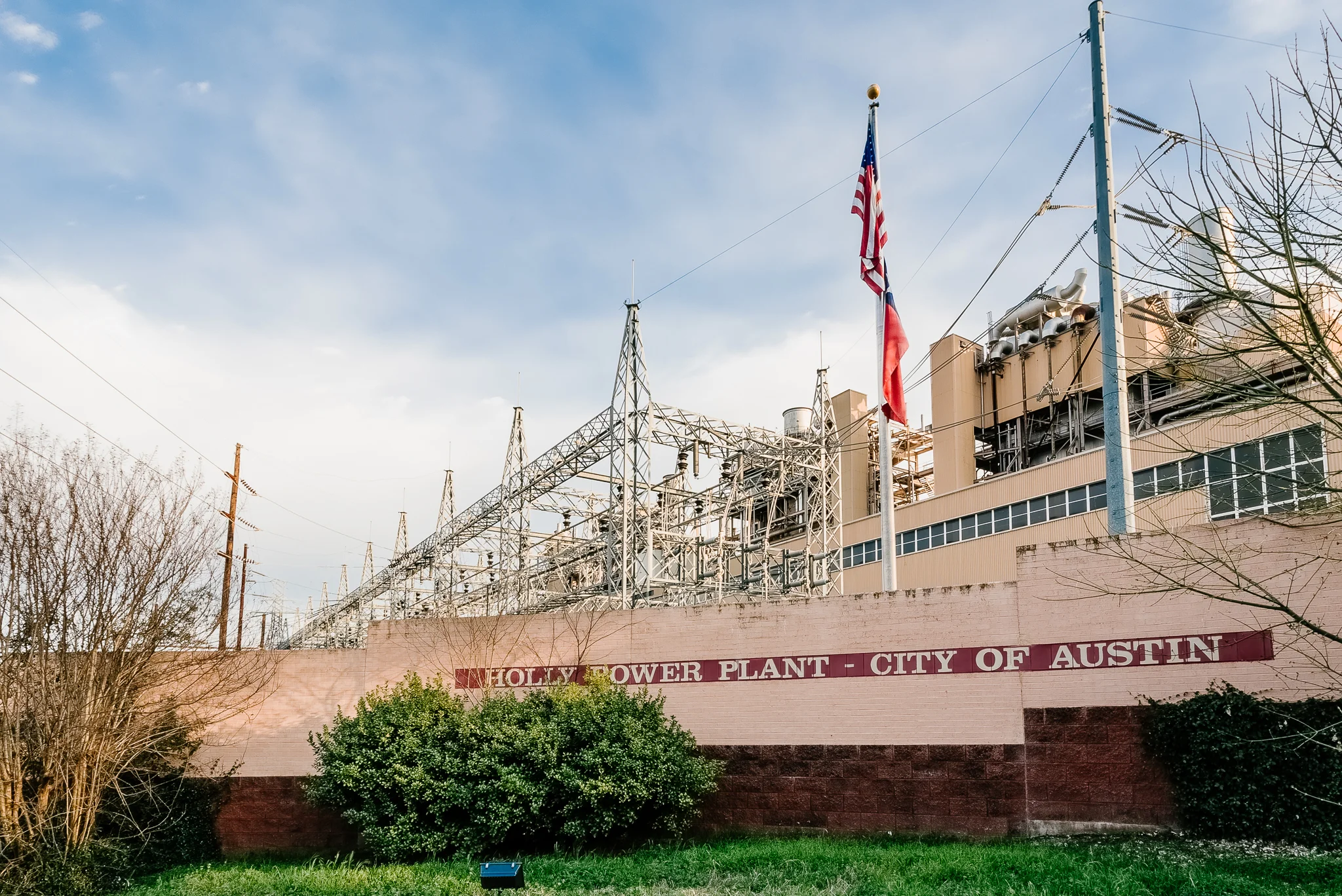 Austin-Power-Plant-6706.jpg