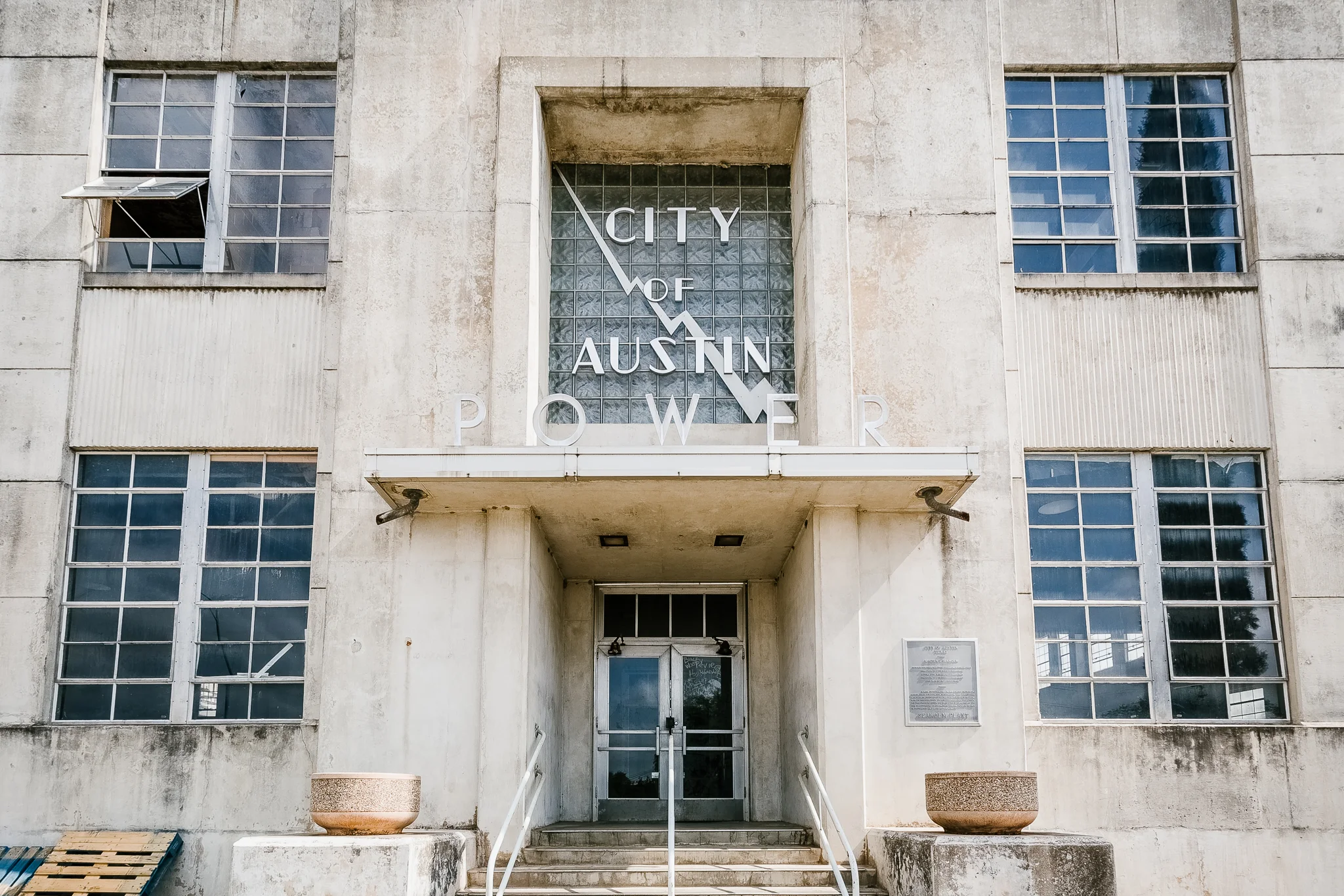 Austin-Power-Plant-7939.jpg