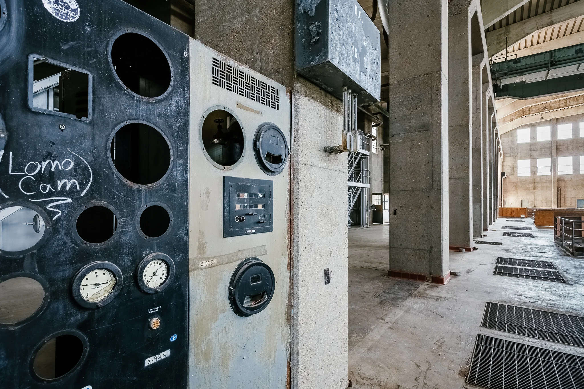 Austin-Power-Plant-7879.jpg