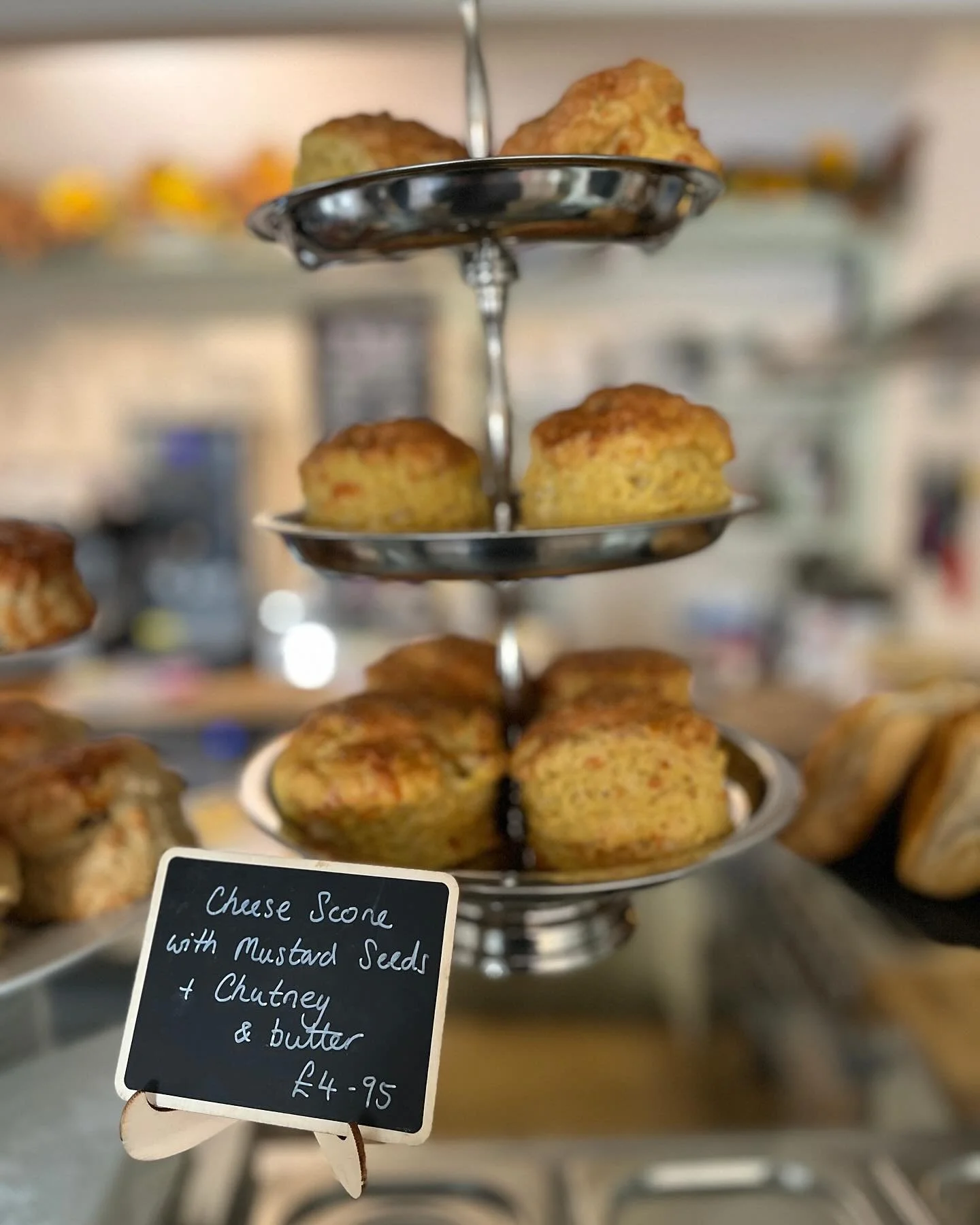 Somewhere between scone heaven and warm-beverage bliss❤️seeking out those small pleasures that suspend time.