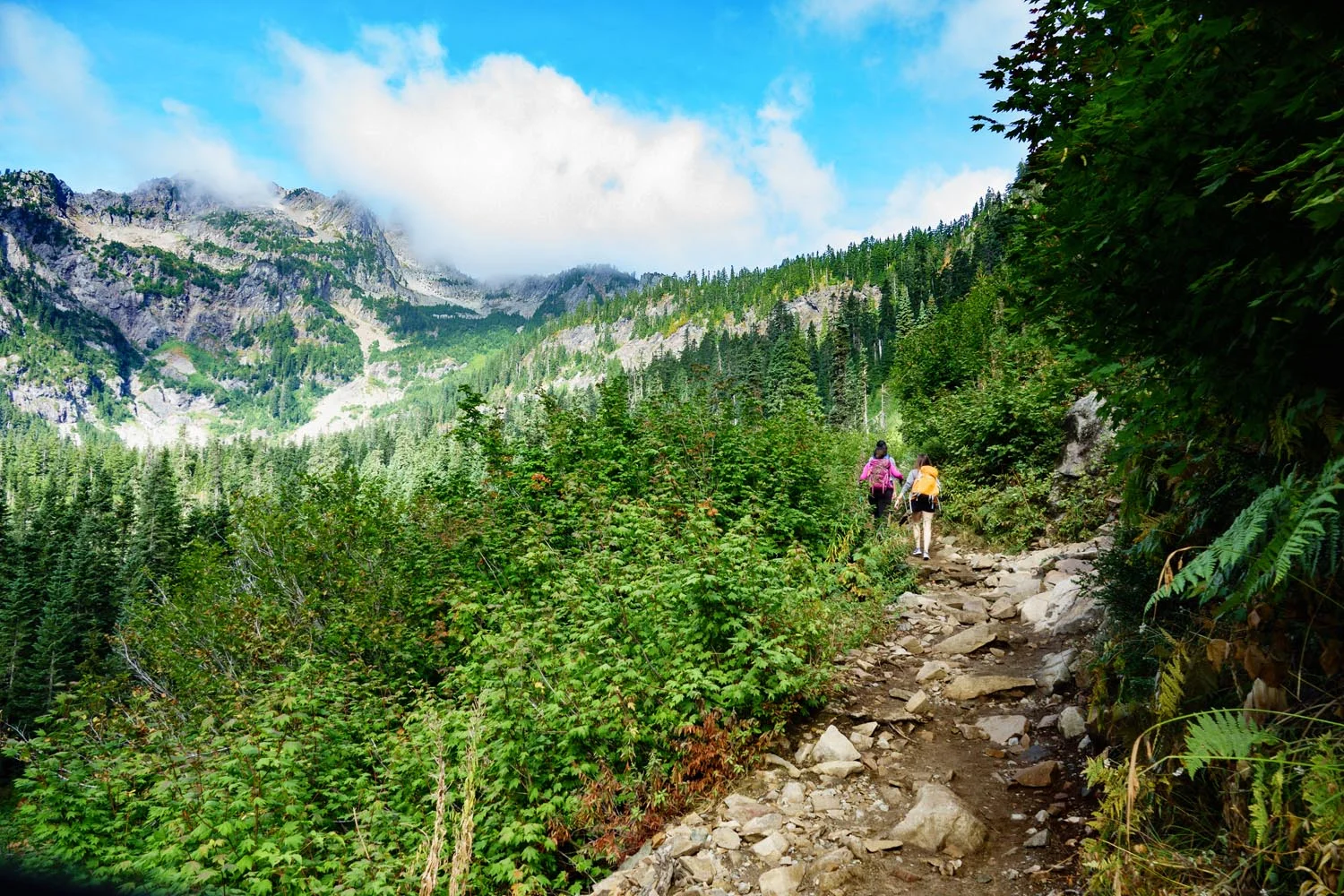 2017-09-10 Hike to Snow & Gem Lake with Kym Nafisa & Jingwen-1.jpg