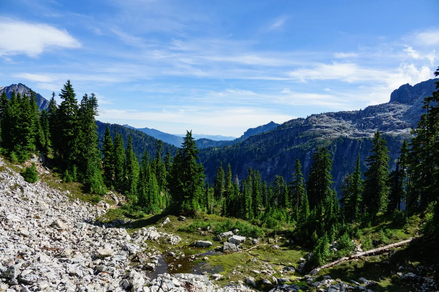 2017-09-10 Hike to Snow & Gem Lake with Kym Nafisa & Jingwen-9.jpg