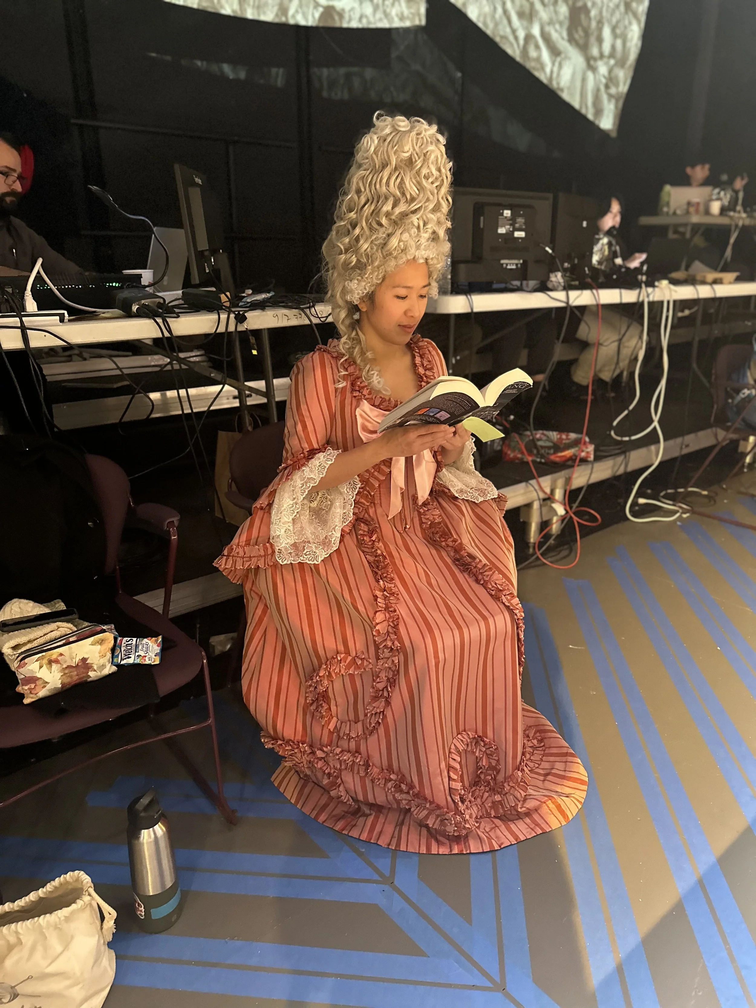 !Marie-Antoinette reading_Monica Sanburn.jpeg