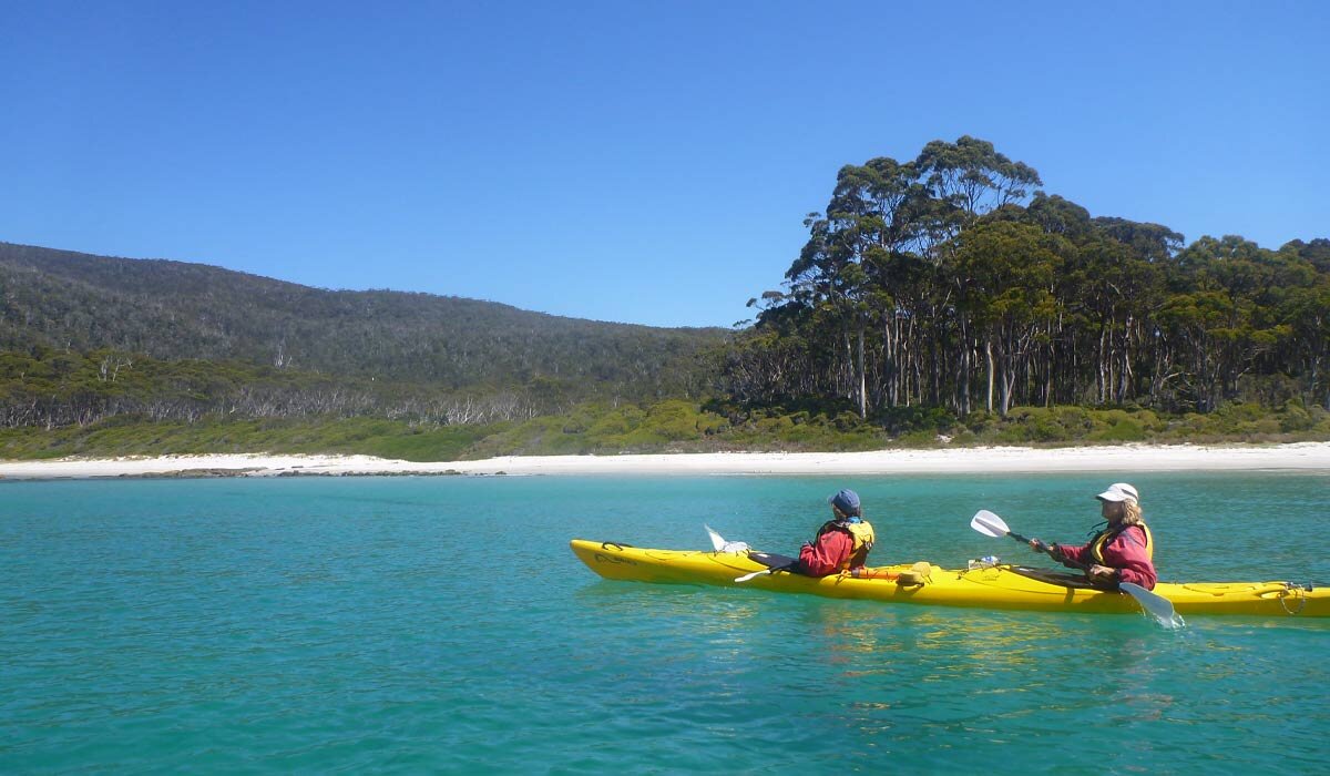 Kayaking on Tasmania’s east coast