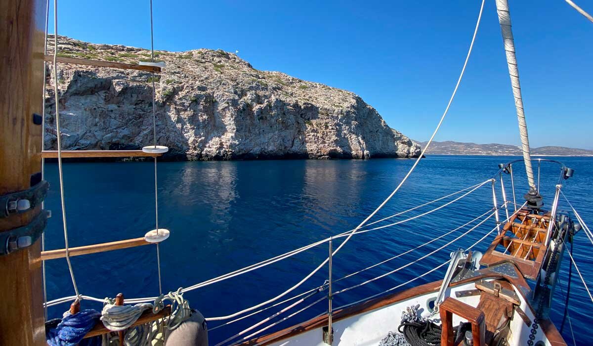 The Cyclades was once the hunting grounds of pirates such as Barbarossa, who his in cliffside caves alongside Paros. Viewed by mini clipper, we felt like pirates for a day ourselves. Image Flip Byrnes