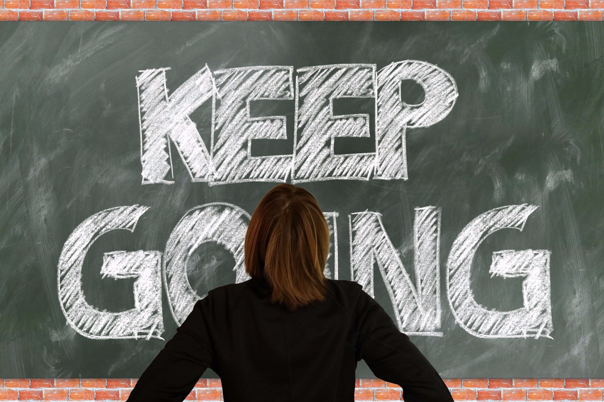 Keep going. Photo from Stencil. Licence: CC0