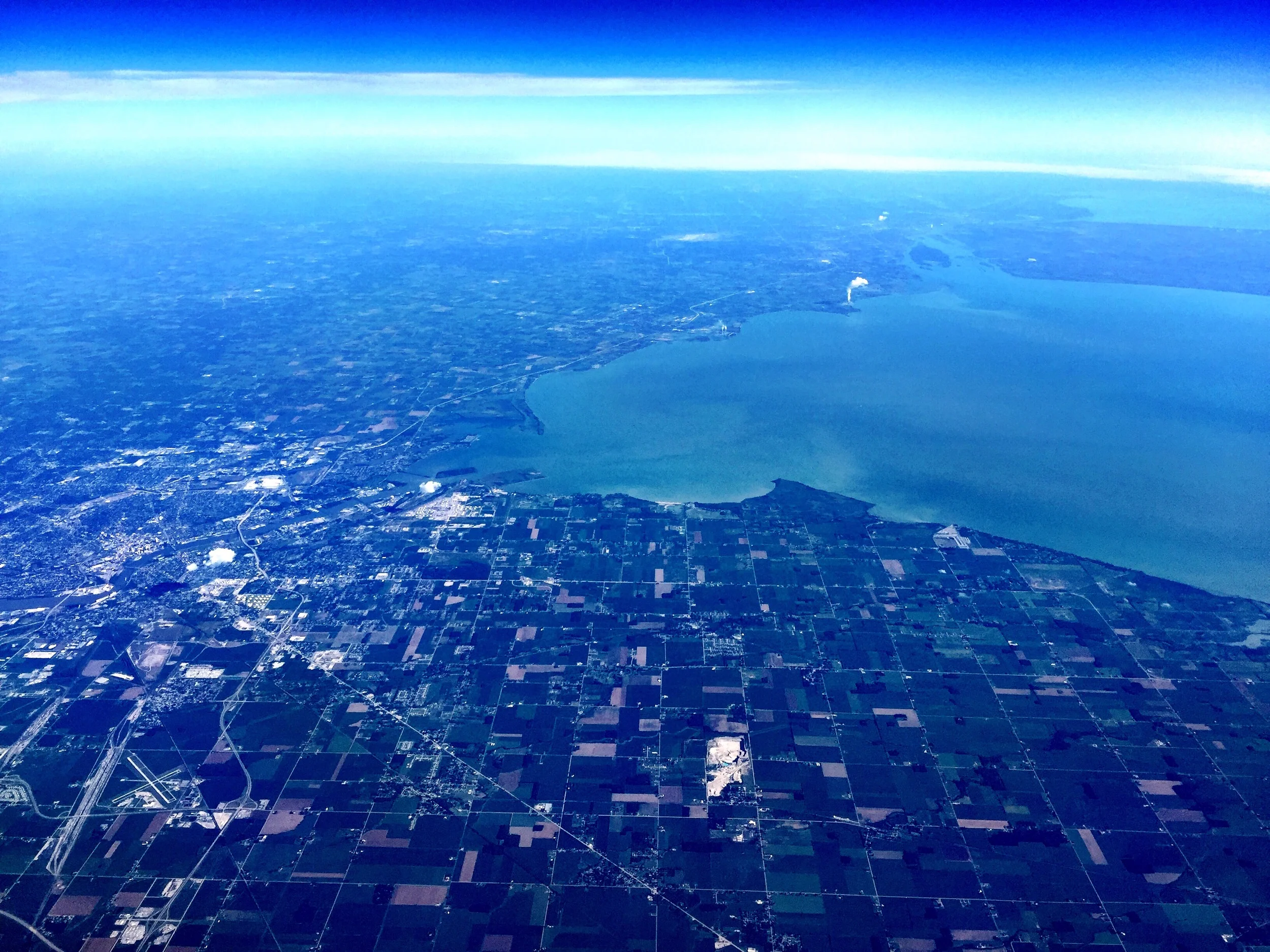 Over Woodville, Ohio (about half an hour from Bowling Green State University — ay ziggy zoomba!), with a view of Lake Erie at 9:49 AM. 